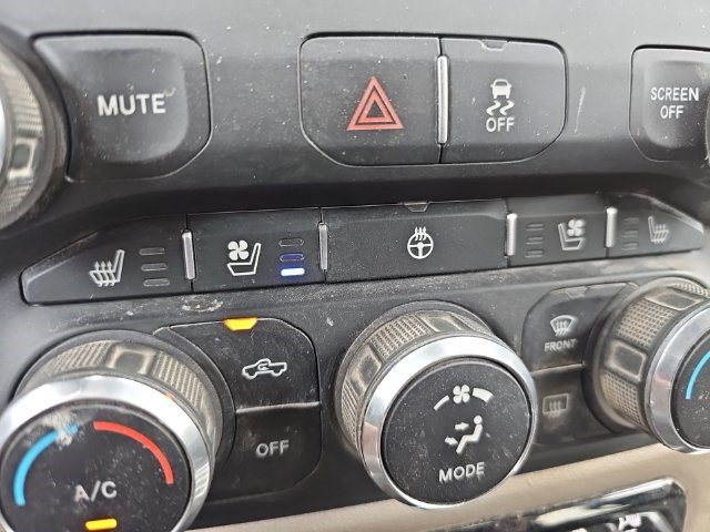 Used 2020 RAM 2500 Laramie AWD/4WD image 18