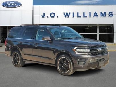 Used 2023 Ford Expedition Limited