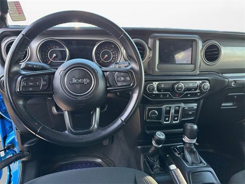 Used 2021 Jeep Wrangler Sport w/ LED Headlamp & Fog Lamp Group image 10