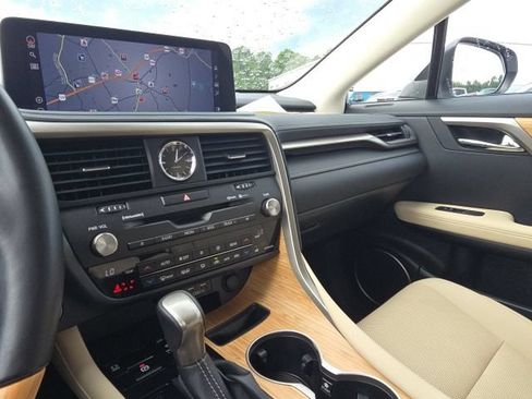 Used 2021 Lexus RX 350L FWD w/ Premium Package image 26