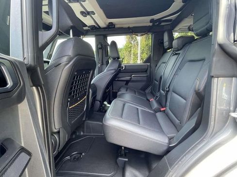 Used 2024 Ford Bronco Badlands AWD/4WD image 23
