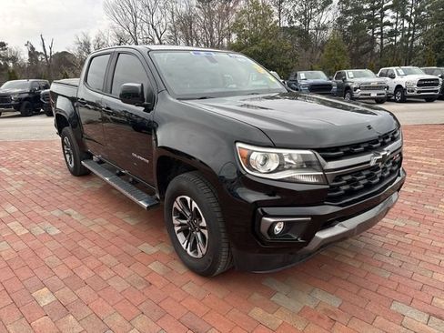 Used 2021 Chevrolet Colorado Z71 image 17
