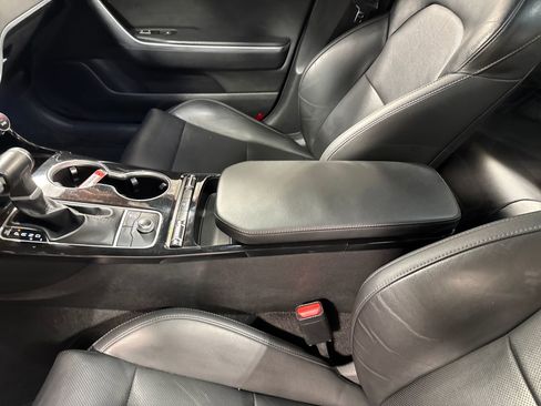Used 2020 Kia Stinger GT-Line RWD image 25