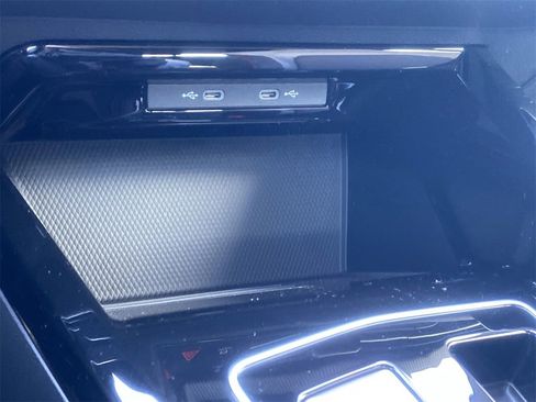 New 2025 Volkswagen GTI SE image 26