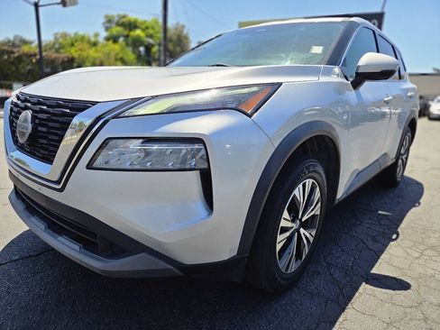 Used 2021 Nissan Rogue SV AWD/4WD image 23
