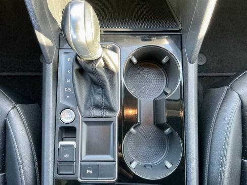 Used 2019 Volkswagen Atlas SEL image 36