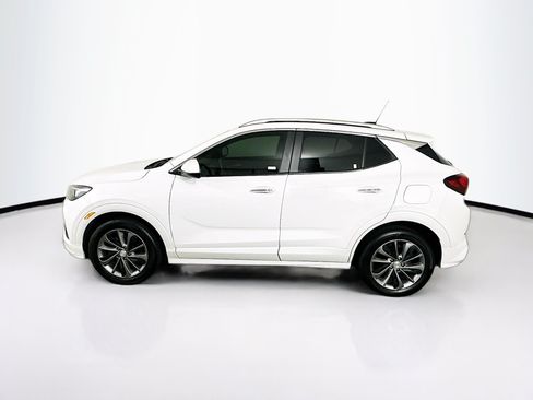 Used 2023 Buick Encore GX Select w/ Sport Touring Package FWD image 4