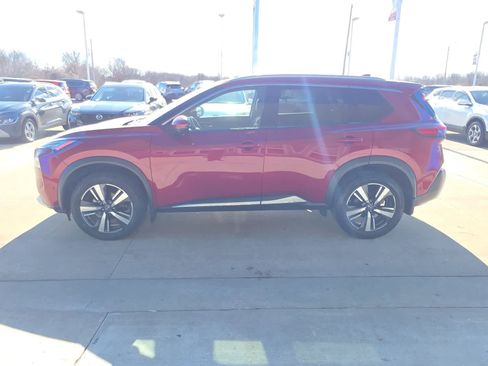 Used 2022 Nissan Rogue Platinum w/ Head-Up Display Package image 5