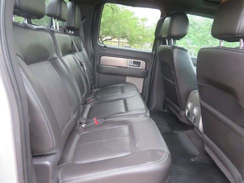 Used 2014 Ford F150 FX4 w/ Equipment Group 402A Luxury AWD/4WD image 29