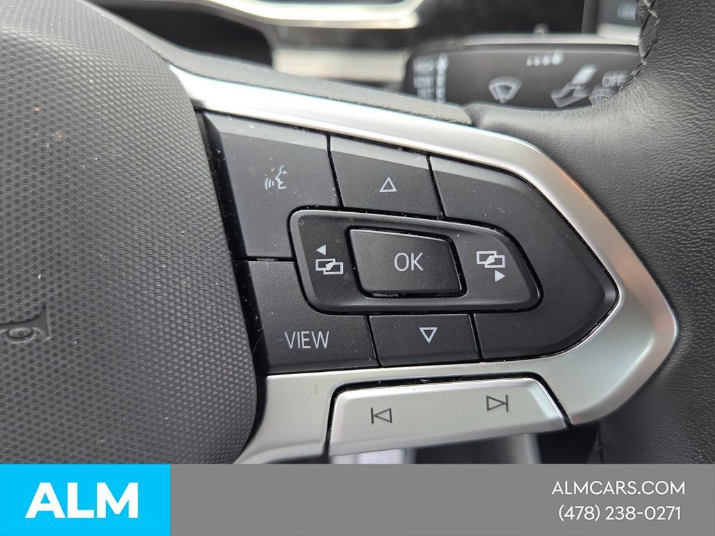 Used 2024 Volkswagen Jetta S FWD image 25