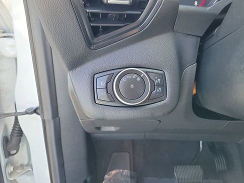 Used 2018 Ford Escape SE image 14