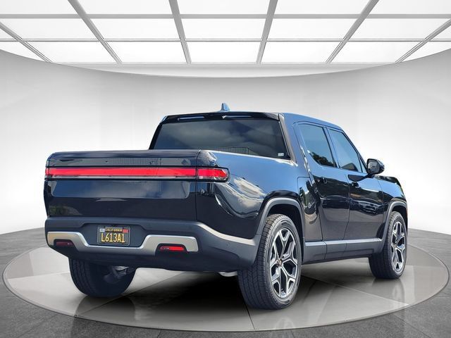 Used 2026 Rivian R1T Adventure Dual AWD/4WD image 4