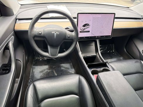 Used 2019 Tesla Model 3 Standard Range Plus RWD image 8