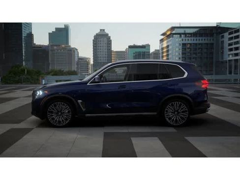 Used 2026 BMW X5 sDrive40i w/ Premium Package RWD image 4