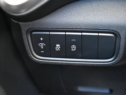 Used 2024 Kia Soul LX w/ Option Group 015 FWD image 26