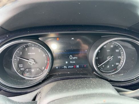 Used 2023 Buick Encore GX Select image 10