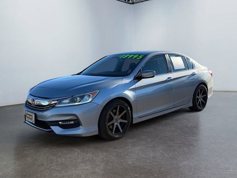 Used 2017 Honda Accord Sport image 7