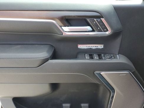 New 2026 GMC Sierra 1500 Denali w/ Denali Reserve Package AWD/4WD image 18