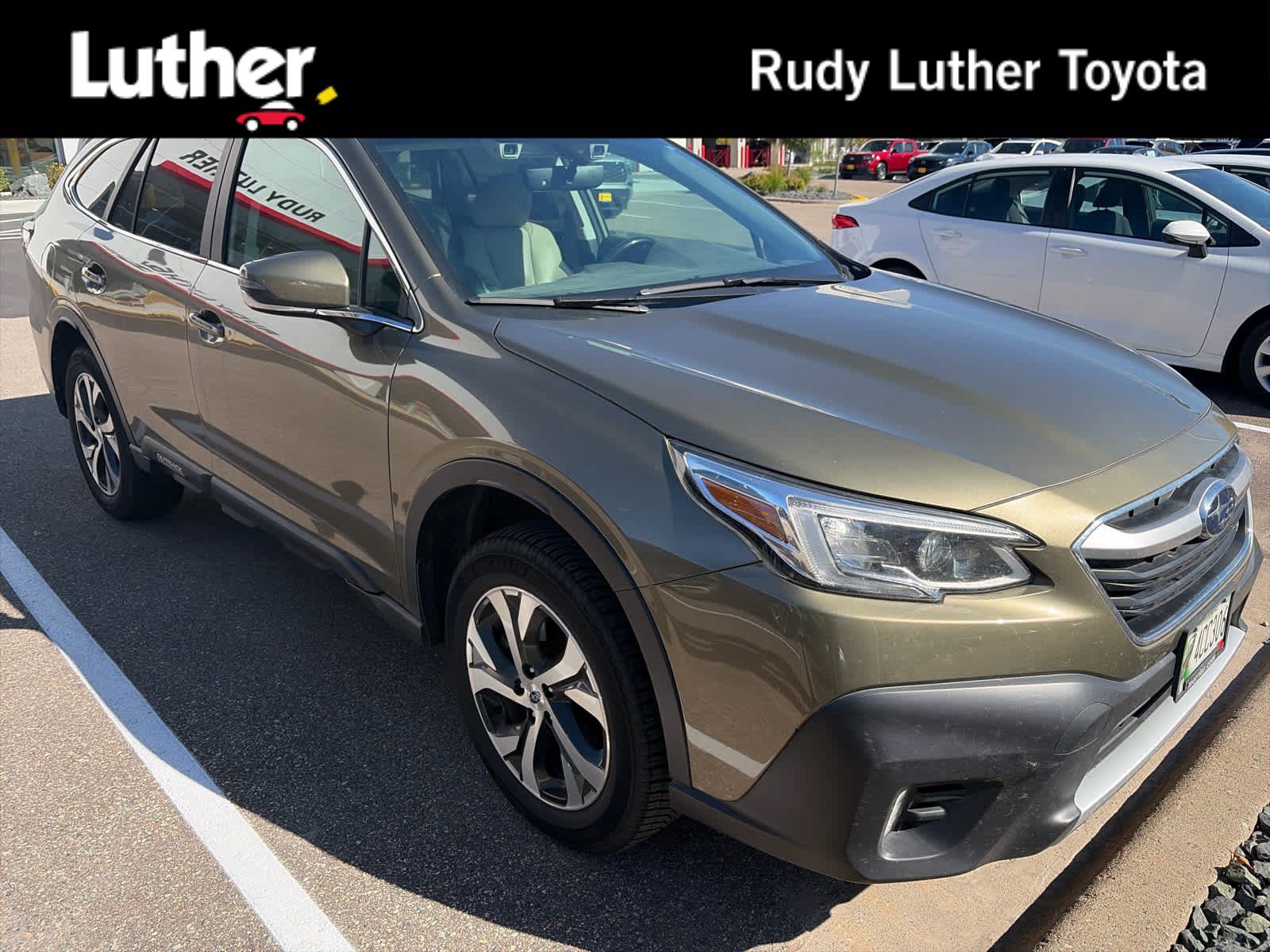 Used 2021 Subaru Outback Limited AWD/4WD image 1