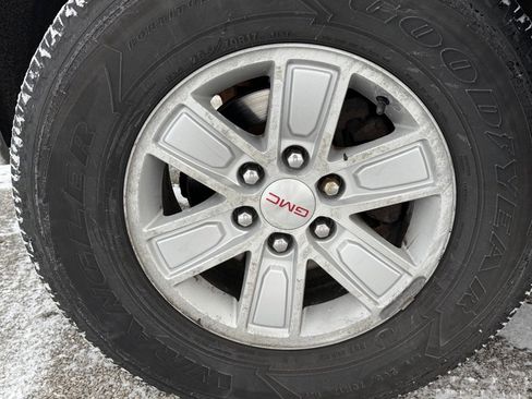 Used 2015 GMC Sierra 1500 SLE w/ SLE Value Package image 15