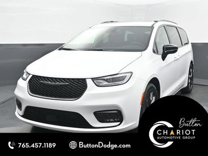 New 2026 Chrysler Pacifica Limited