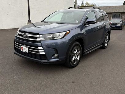 Certified 2017 Toyota Highlander Limited Platinum