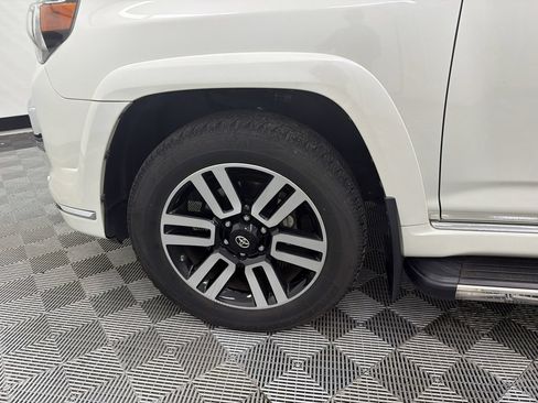 Used 2021 Toyota 4Runner Limited AWD/4WD image 13