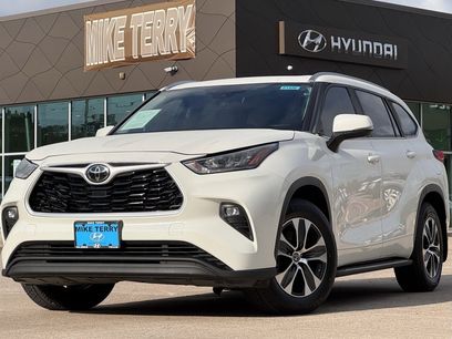 Used 2020 Toyota Highlander XLE