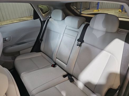 Certified 2024 Hyundai Kona Limited AWD/4WD image 13