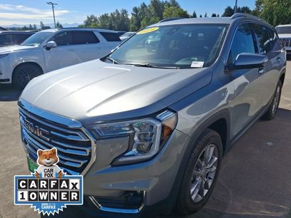 Used 2024 GMC Terrain SLT