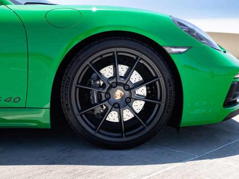 Used 2021 Porsche 718 Cayman GTS RWD image 15