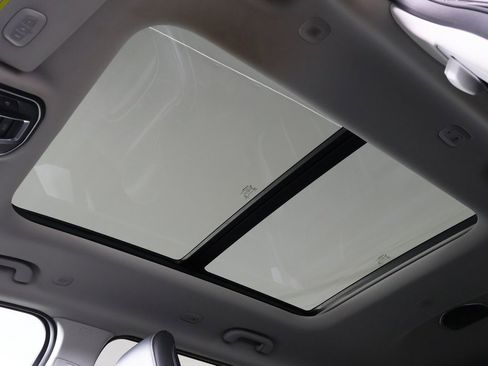 Used 2021 Jeep Grand Cherokee L Limited w/ MOPAR Finishing Package image 22