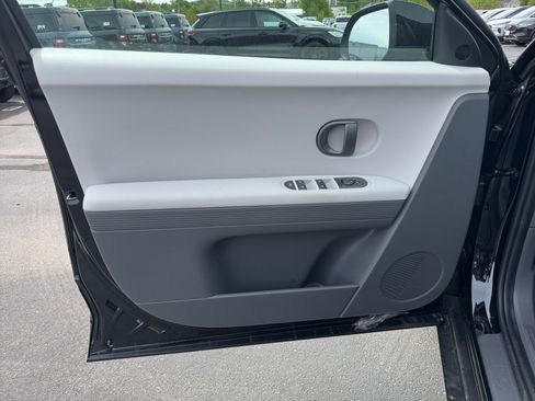 New 2026 Hyundai Ioniq 5 SEL AWD/4WD image 22