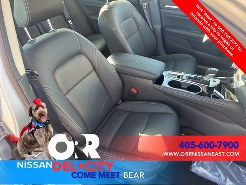 New 2025 Nissan Altima 2.5 SL image 15