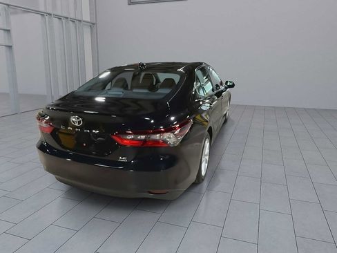Used 2024 Toyota Camry LE AWD/4WD image 8