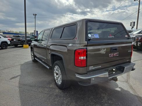 Used 2015 GMC Sierra 1500 SLT w/ SLT Crew Cab Value Package AWD/4WD image 5