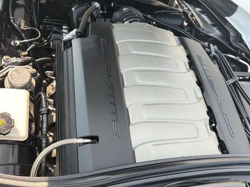 Used 2015 Chevrolet Corvette Stingray Coupe w/ 3LT Preferred Equipment Group RWD image 31