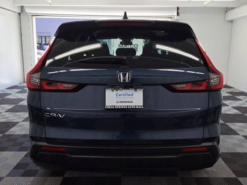 Certified 2025 Honda CR-V LX image 5
