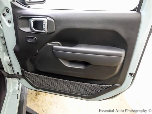 Used 2024 Jeep Wrangler Sport S image 22