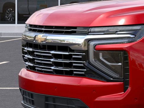 New 2026 Chevrolet Suburban Premier image 13