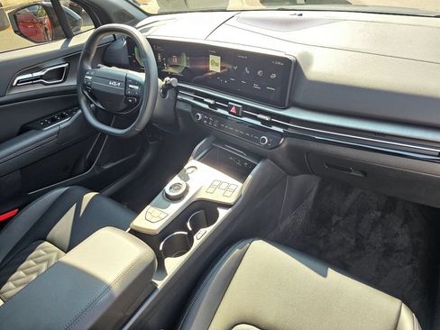 Certified 2026 Kia Sportage X-Line AWD/4WD image 30