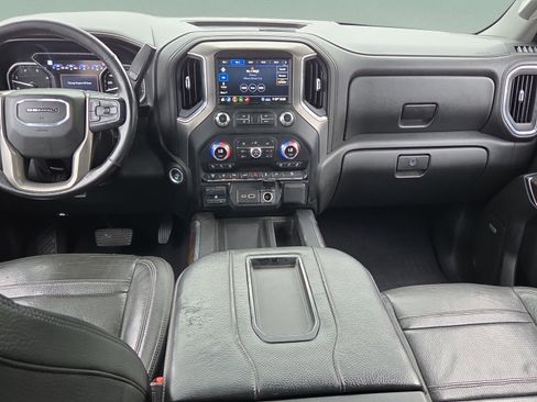 Used 2020 GMC Sierra 2500 Denali w/ Denali Ultimate Package image 15