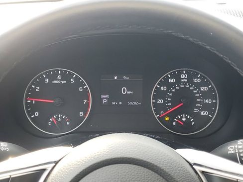 Used 2021 Kia Seltos EX image 18