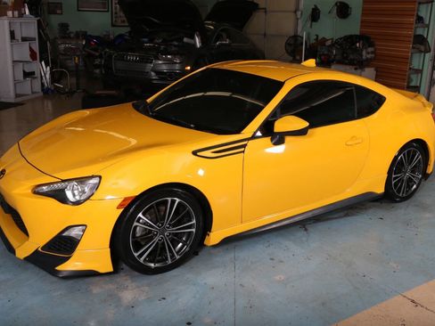 Used 2015 Scion FR-S Release Series 1.0 image 38
