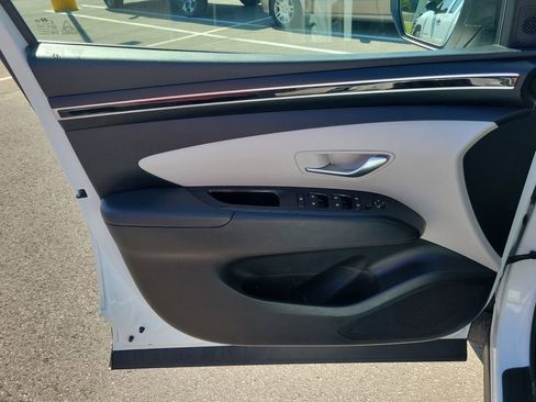 Used 2022 Hyundai Tucson SEL FWD image 29