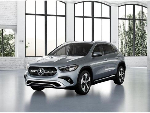 Used 2025 Mercedes-Benz GLA 250 image 39