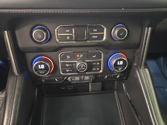 Used 2021 Chevrolet Tahoe LT AWD/4WD image 25