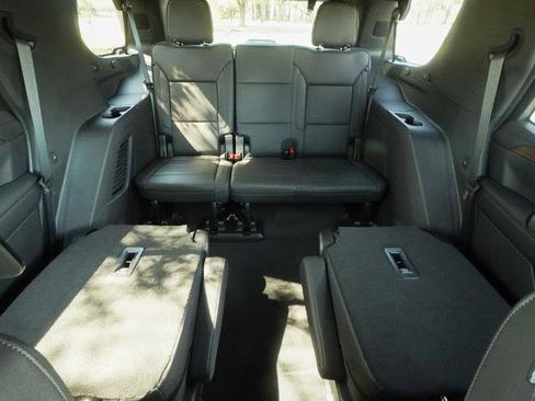 Used 2024 Chevrolet Tahoe High Country w/ Advanced Technology Package image 29