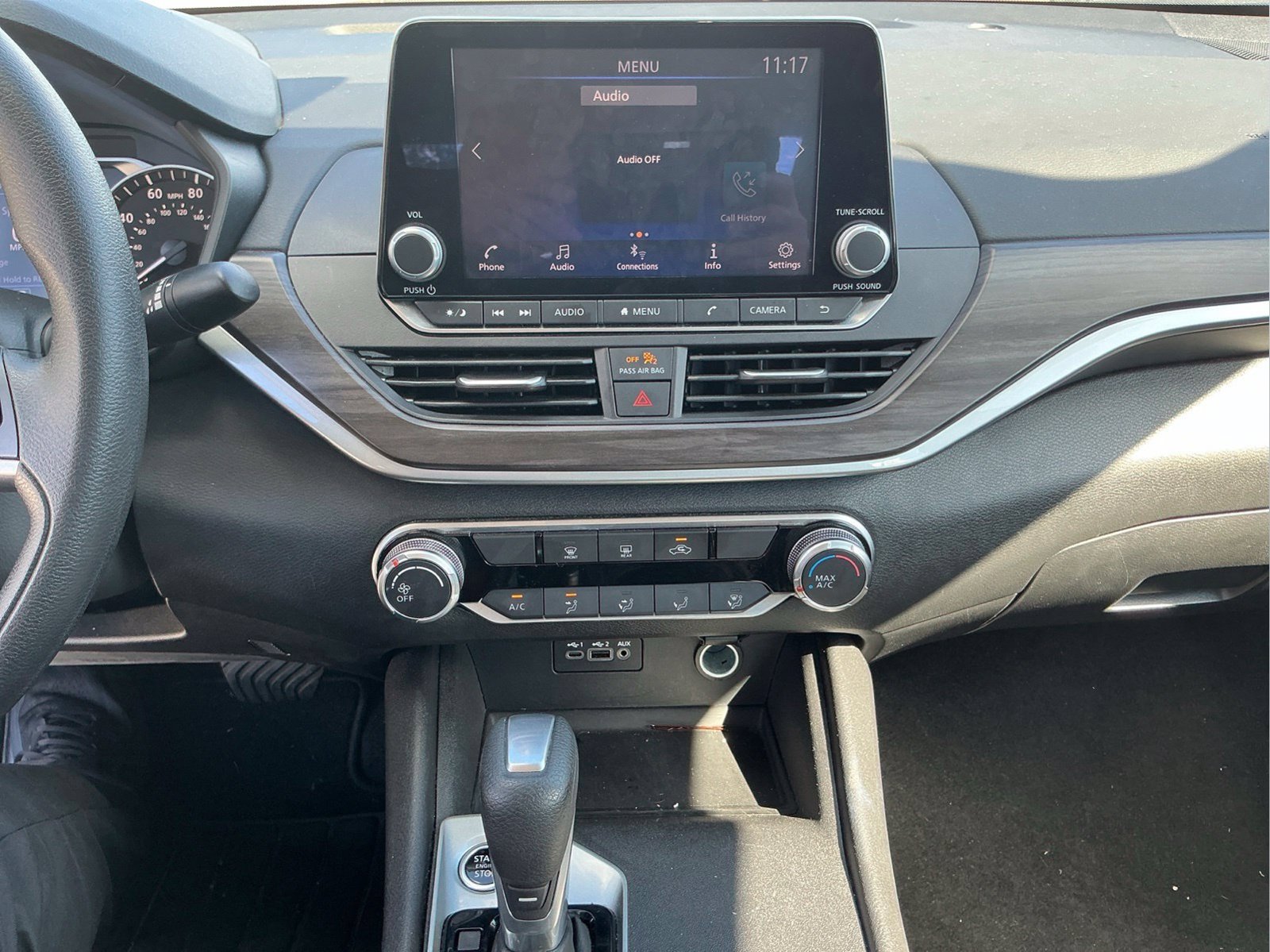 Certified 2025 Nissan Altima 2.5 SV FWD image 16