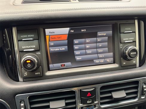 Used 2012 Land Rover Range Rover HSE image 55